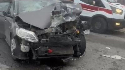 Batman'da zincirleme trafik kazası: 2'si ağır 14 yaralı