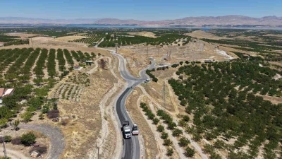 Battalgazi&rsquo;de asfalt &ccedil;alışmaları s&uuml;r&uuml;yor
