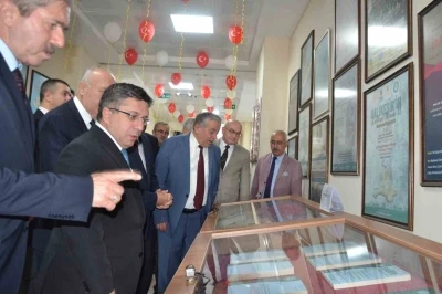 BA&Uuml;N İlahiyat Fak&uuml;ltesinden &uuml;nl&uuml; &ccedil;izer Hasan Aycın&rsquo;a vefa

