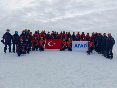 Bayburt AFAD ekibi &ccedil;ığ eğitimine katıldı
