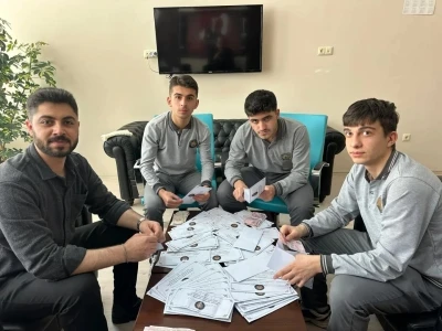 Bayburt Anadolu İmam Hatip Lisesi &ouml;ğrencilerden ihtiya&ccedil; sahiplerine destek
