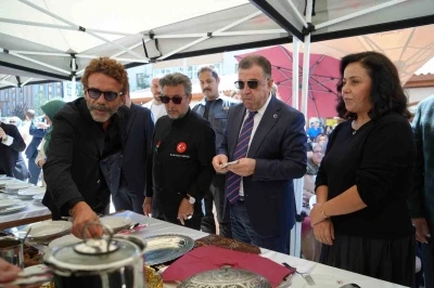 Bayburt’ta ‘1. Gastronomi Etkinliği’ düzenlendi: Ünlü şeflerden yöresel lezzetlere tam not
