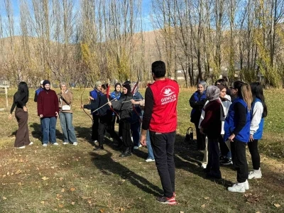 Bayburt’ta bağımlılıkla mücadele kapsamında doğa etkinlikleri düzenlendi
