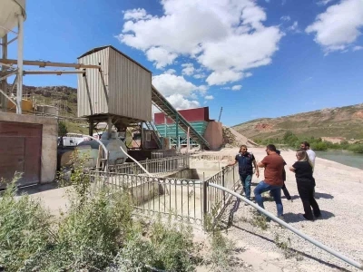 Bayburt&rsquo;ta hazır beton tesislerine &ccedil;evre denetimi
