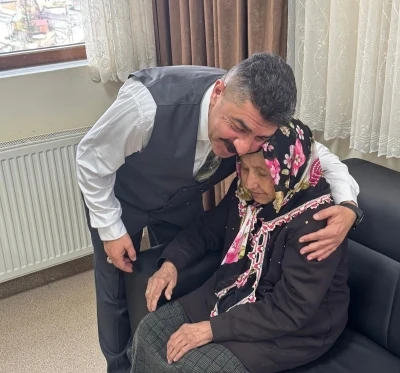 Bayburt&rsquo;ta huzurevi sakinlerinin bayramı kutlandı
