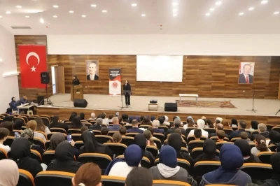 Bayburt&rsquo;ta İstanbul&rsquo;un fethinin 573. yılı programla kutlandı

