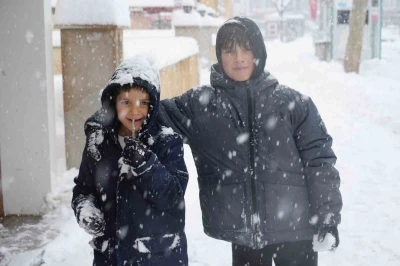 Bayburt&rsquo;ta kar tatili 1 g&uuml;n daha uzatıldı
