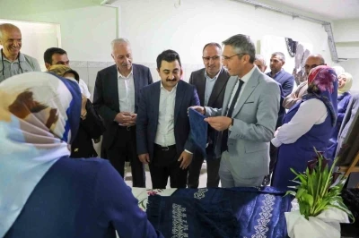 Bayburt&rsquo;ta kursiyerlerin el emeği &uuml;r&uuml;nleri sergilendi
