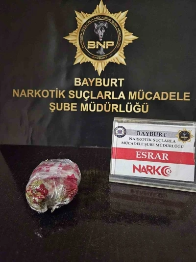 Bayburt&rsquo;ta uyuşturucuyla m&uuml;cadele devam ediyor
