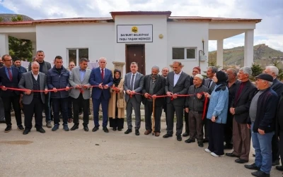 Bayburt&rsquo;ta Yaşlı Yaşam Merkezi hizmete a&ccedil;ıldı
