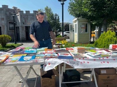 Bayburt’ta yetimler ve ihtiyaç sahibi aileler için hayır çarşısı açıldı
