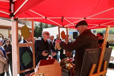 Bayburt&rsquo;ta y&ouml;resel &uuml;r&uuml;n stantları a&ccedil;ıldı
