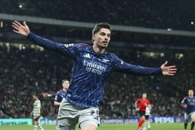 Bayern M&uuml;nih ve Arsenal avantajı kaptı

