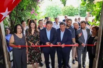 Bayındır Halk Eğitim Merkezi yıl sonu sergisi a&ccedil;ıldı
