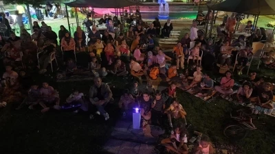 Bayırköy’de yaz akşamları açık hava sinemasıyla şenleniyor

