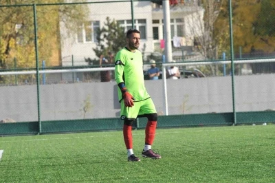 Baykal Altay futbolu bıraktı
