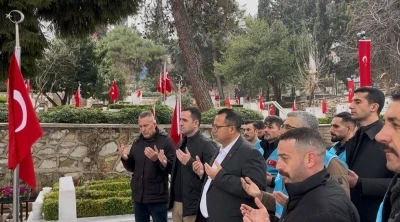 Bayram &ouml;ncesinde şehitler unutulmadı
