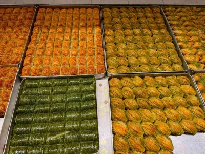 Bayrama sayılı g&uuml;nler kala baklava ve lokum satışları arttı
