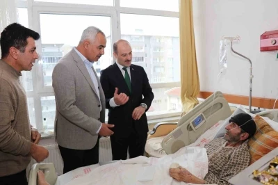 Bayramda hastalar unutulmadı
