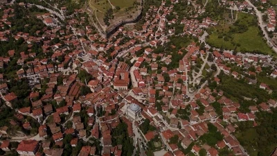 Bayramın son g&uuml;n&uuml;nde Safranbolu&rsquo;da ziyaret&ccedil;i yoğunluğu
