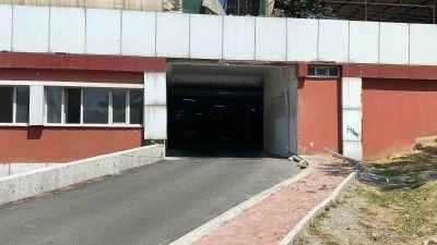 Bayrampaşa&rsquo;da pazar yerinde erkek cesedi bulundu
