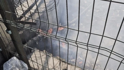 Bayrampaşa Metris Cezaevi’nin yanındaki otluk alanda korkutan yangın
