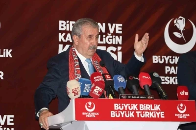 BBP Genel Başkanı Destici: "B&ouml;yle giderse, n&uuml;fusumuz 50 milyonun altına d&uuml;şer"
