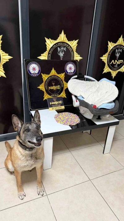 Bebek pusetinde 757 adet uyuşturucu hap ele ge&ccedil;irildi
