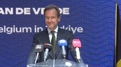 Bel&ccedil;ika Savunma Bakanı Francken: "Geri d&ouml;neceğiz ve bu d&ouml;n&uuml;ş 14 yıl s&uuml;rmeyecek"
