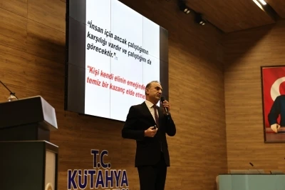 Belediye personeline &quot;İş ahlakı&quot; eğitimi verildi
