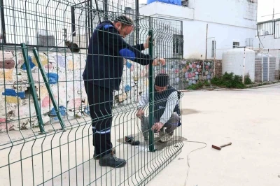 Belediyeden okullara kapsamlı bakım ve onarım &ccedil;alışmaları
