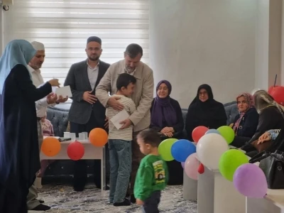 Belen’de yetimler unutulmadı
