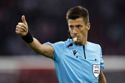 Benoit Bastien, kariyerinde 10. kez bir Türk takımının maçını yönetecek
