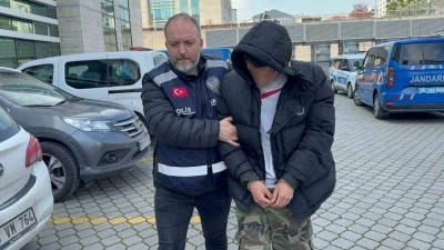 Berber salonundaki kavgada silahla ateş a&ccedil;an şahıs tutuklandı
