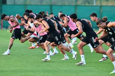 Beşiktaş, Başakşehir maçı hazırlıklarını sürdürdü
