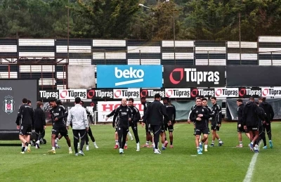 Beşiktaş, Fenerbah&ccedil;e ma&ccedil;ı hazırlıklarını tamamladı
