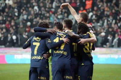 Beşiktaş - Fenerbahçe rekabetinde ilk golü atan avantaj sağlıyor
