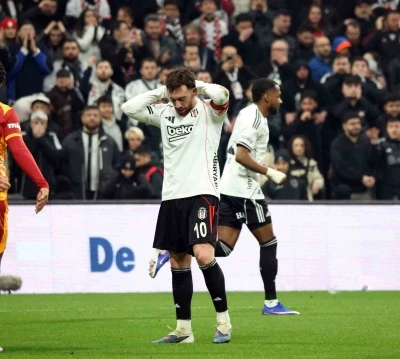 Beşiktaş&rsquo;ın evindeki yenilgisizlik serisi bitti
