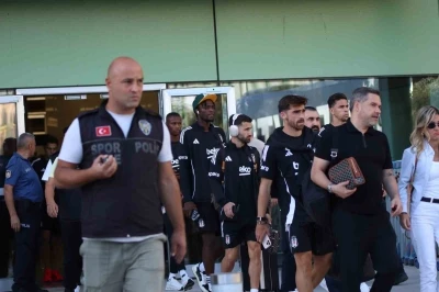 Beşiktaş kafilesi İzmir’e geldi
