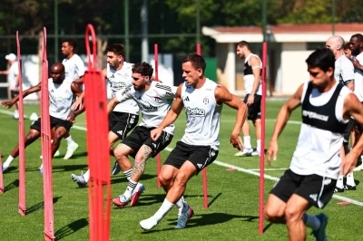 Beşiktaş, St. Patrick’s maçı hazırlıklarına başladı
