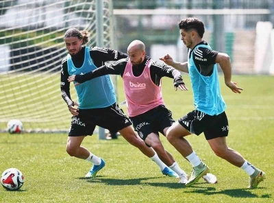 Beşiktaş&rsquo;ta Alanyaspor ma&ccedil;ı hazırlıkları başladı
