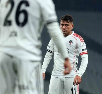 Beşiktaş’ta Cengiz Ünder penaltıyı kaçırdı
