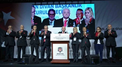 Beşiktaş’ta divan başkanı adaylar konuşmalarını gerçekleştirdi
