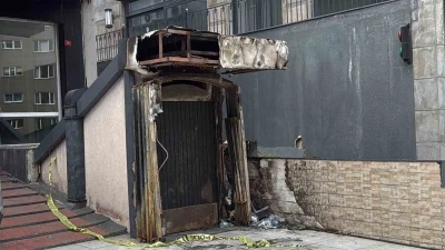 Beşiktaş&rsquo;ta gece kul&uuml;b&uuml; kundaklandı: Kundak&ccedil;ılar yakalandı, işyeri sahibi &ouml;ld&uuml;r&uuml;ld&uuml;
