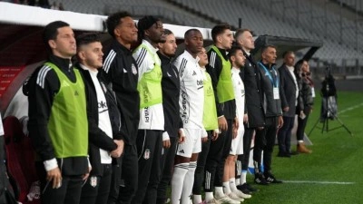 Beşiktaş'ta kul&uuml;be sınıfta kaldı! Kenardan sadece 4 goll&uuml;k katkı