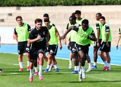 Beşiktaş, yeni sezona Slovakya&rsquo;da hazırlanıyor
