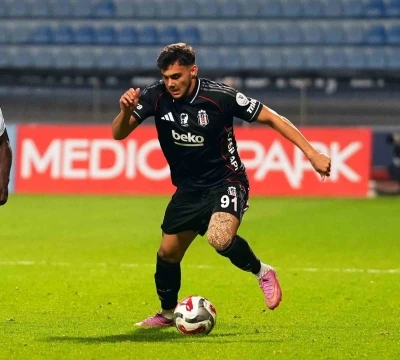 Beşiktaşlı futbolcunun ehliyetine el kondu

