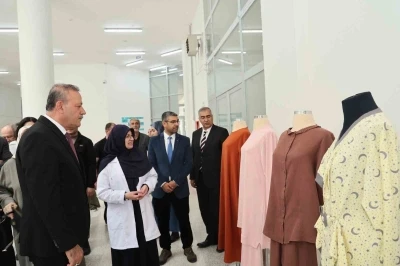 BE&Uuml;&rsquo;de el sanatları sergisi a&ccedil;ıldı
