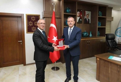 BEÜ gastronomi öğrencileri  &quot;Yokluktan Tercihe&quot; adlı tabaklarıyla Türkiye ikincisi oldu
