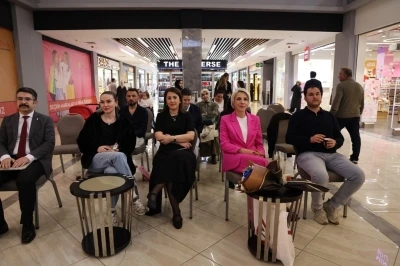 BEUN Bilim Kafe&rsquo;de Ahmet Yenilmez&rsquo;den "Sanat, Toplum ve Sahne" s&ouml;yleşisi
